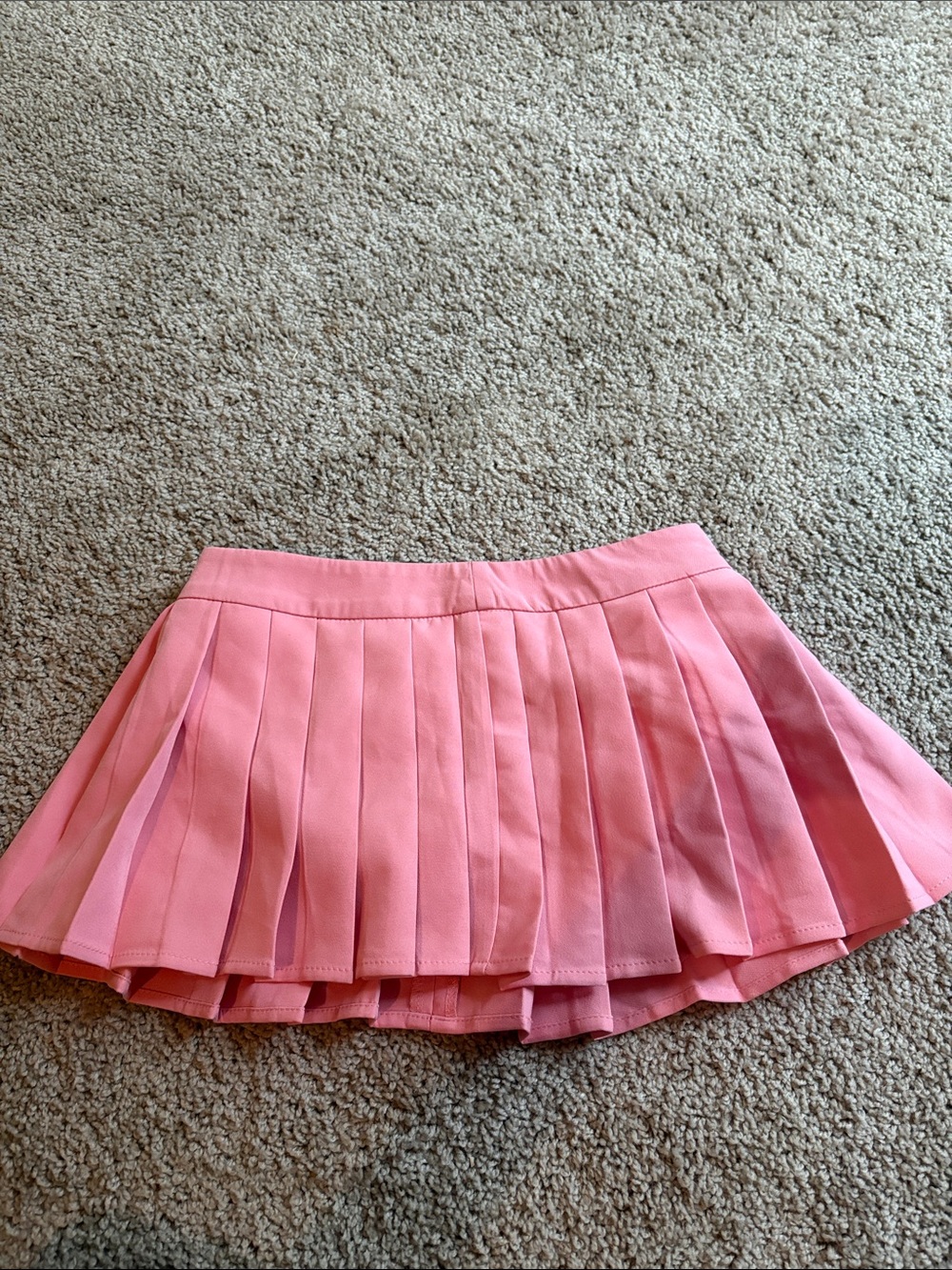 Finesse Pleated Mini Skirt in Pink